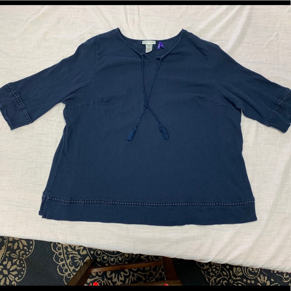 EUC Catherine’s Navy Top - Sz 3XP